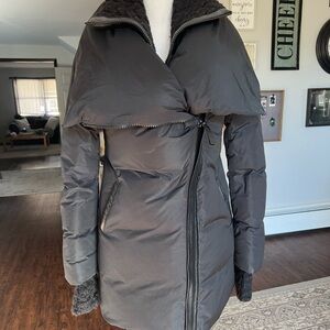 Mackage Down Puffer Coat sz Small